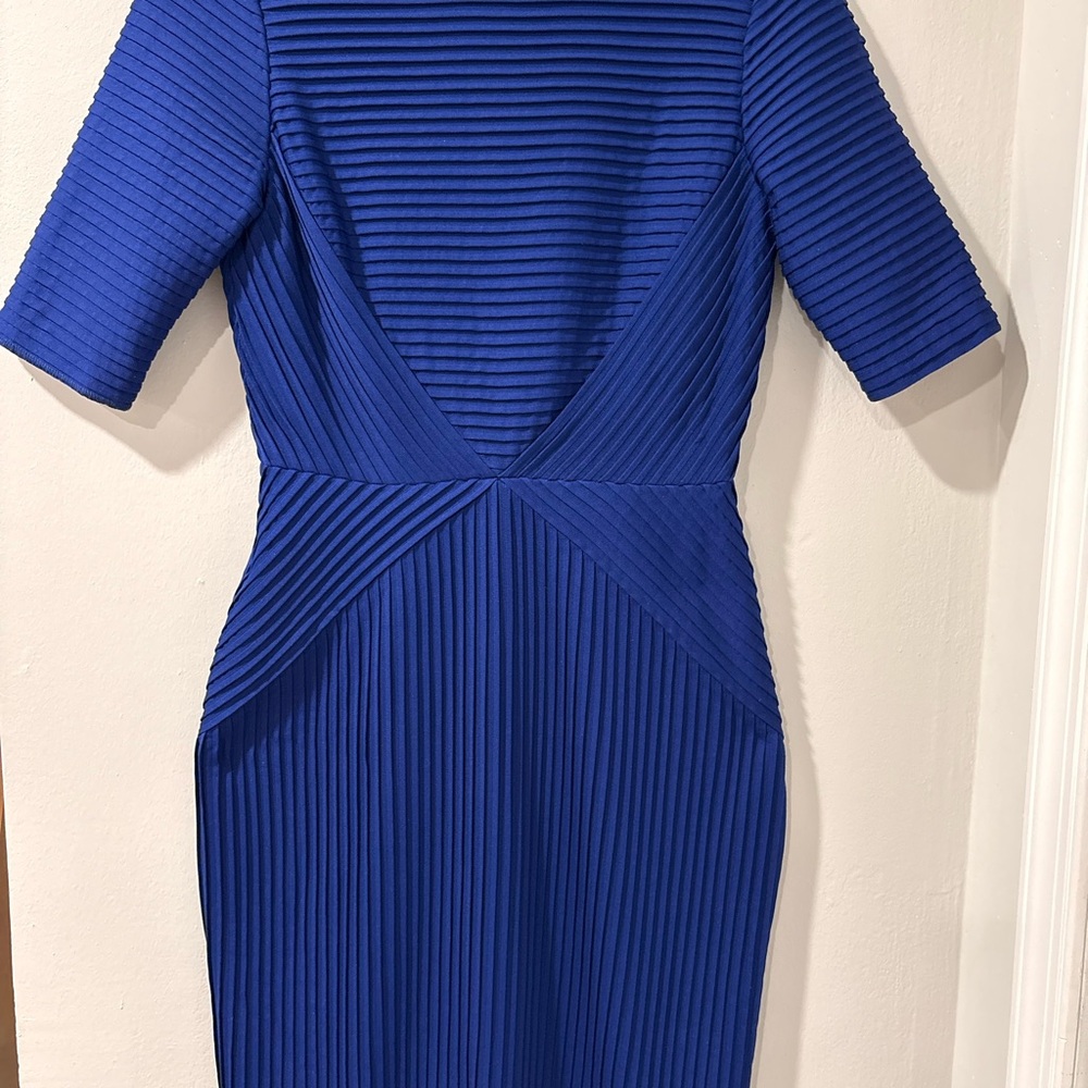 Tahari Royal Blue Ribbed Long Sleeve Dress